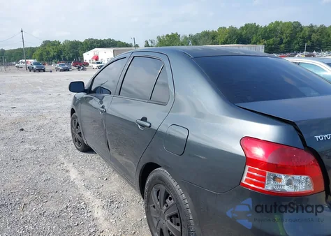 2010 Toyota Yaris из США, поврежденный, VIN JTDBT4K35A1365445